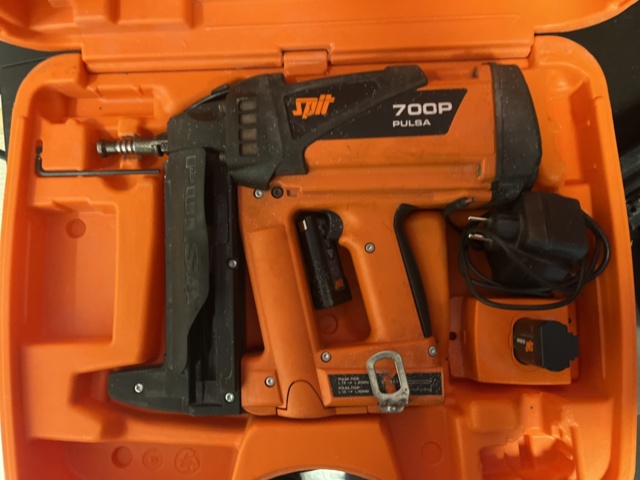 1274160-2 Nail gun - Spit Pulsa 700P