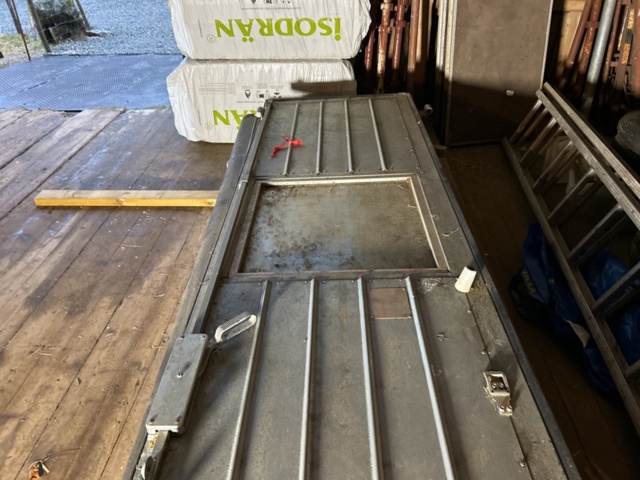 1249245-3 Folding door approximately 3x3 meters