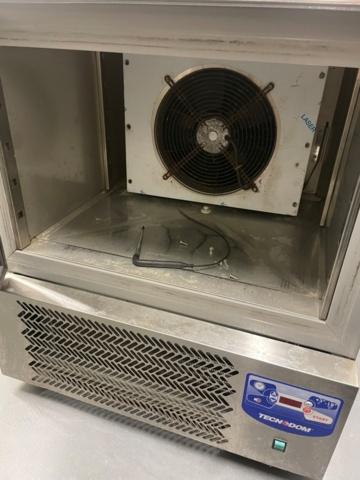 1162442-3 Blast Chiller Tecnodom AT05ISO, 2011 Repair item