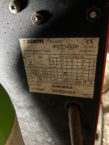 1249259-5 Welding with hose package and gas bottle - Kemppi Kempomat 1800