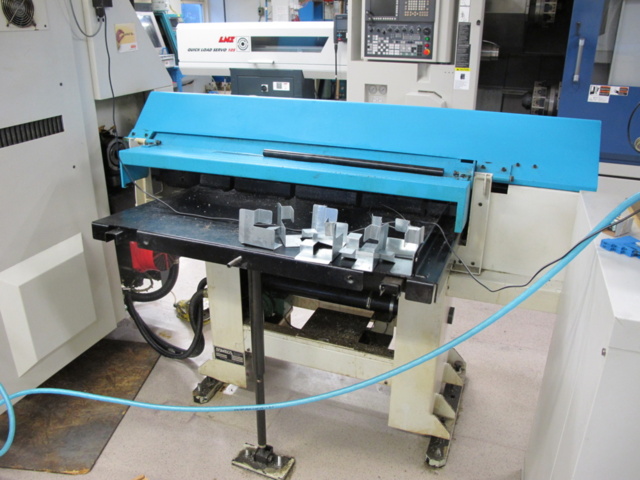 835069-20 CNC lathe Colchester Tornado 110 with bar feeder