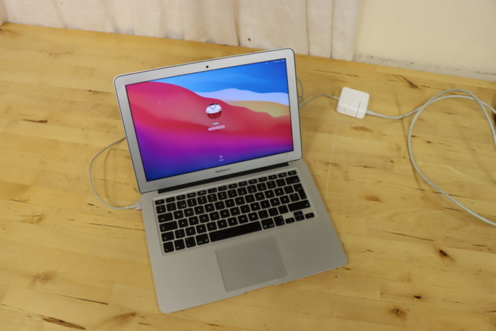 1173894-1 Apple MacBook Air 2014 13 inch