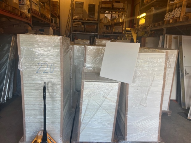 1283875-1 Suspended ceiling tiles 60x60 cm 216m² (20mm)