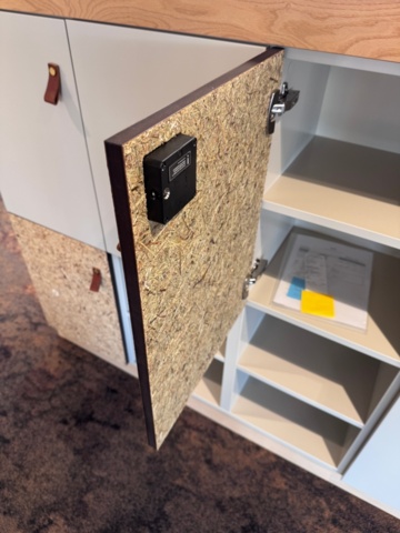 1240781-9 Two storage cabinets R3 Work.Locker, W160 x H140 x D40 cm