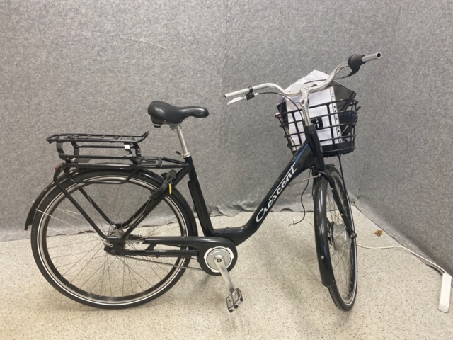 1225149-5 Electric bikes, 3 pcs, Crescent and Ecoride, repair items