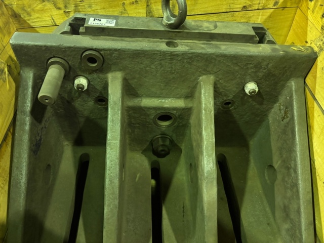 1136721-3 Corner shelf 90 degrees