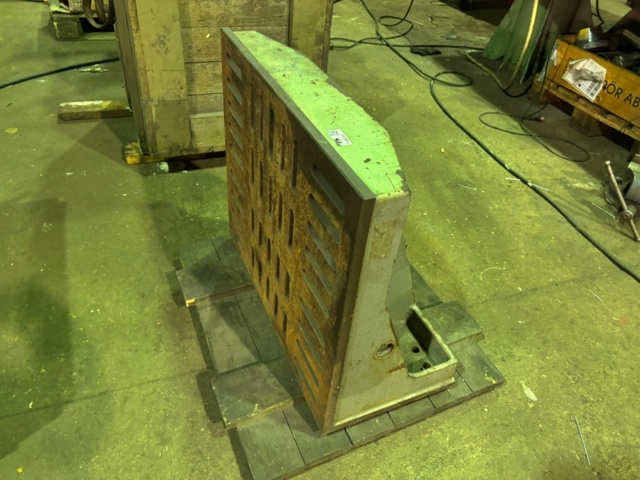 1136722-2 Corner shelf 90 degrees