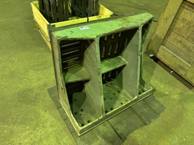 1136722-3 Corner shelf 90 degrees