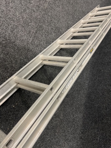 1285697-4 Extension ladder Wibe WUS D60 CF 5.7m