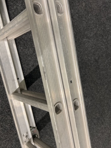 1285706-3 Extension ladder Wibe WUS D60 CF 5.7m