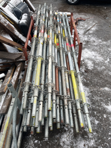 1285738-4 Modular scaffolding – About 1,400 parts (Horizontals, Spiers, U-beams and Steel plank)