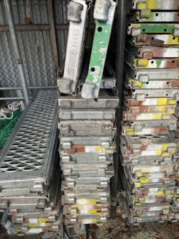 1285738-17 Modular scaffolding – About 1,400 parts (Horizontals, Spiers, U-beams and Steel plank)