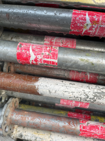 1285738-19 Modular scaffolding – About 1,400 parts (Horizontals, Spiers, U-beams and Steel plank)