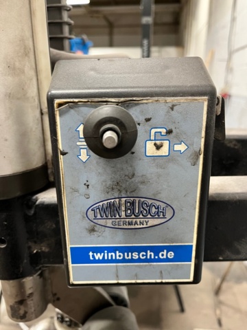 1285970-10 Tire mounting machine and balancing machine