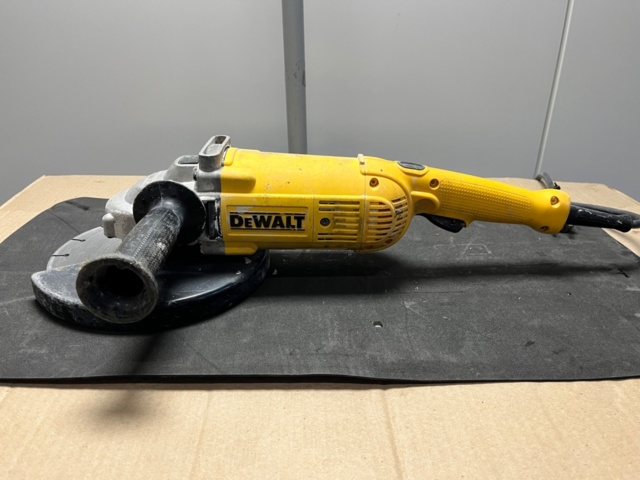 1285749-1 Angle grinder, DeWalt D28492 - QS