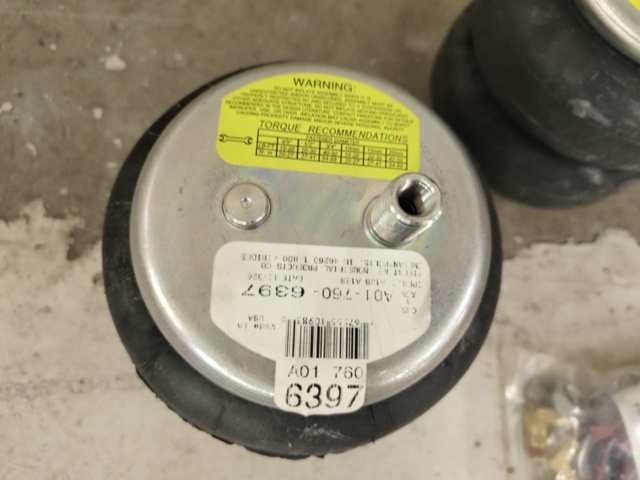 1267356-4 Auxiliary air kit and compressor - New