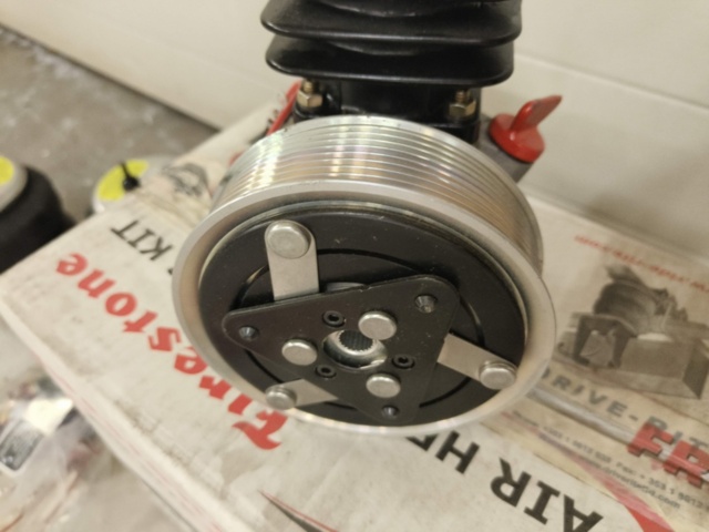 1267356-10 Auxiliary air kit and compressor - New