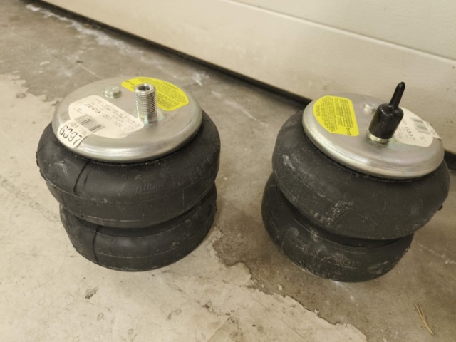 1267357-4 Auxiliary air kit and compressor - New