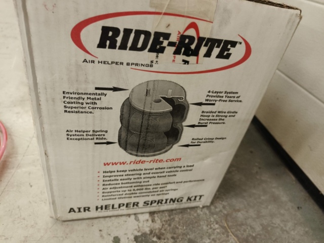 1267357-8 Auxiliary air kit and compressor - New