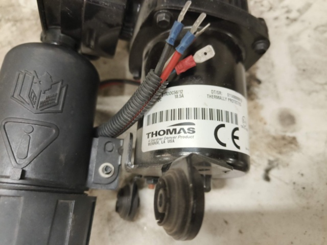 1267373-9 Auxiliary air kit and compressor - New