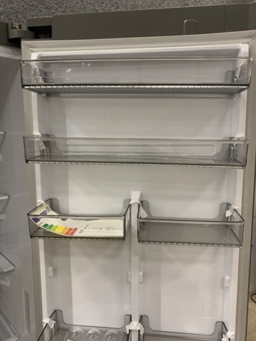 1281826-18 Refrigerator Samsung RR39C7BG7S9