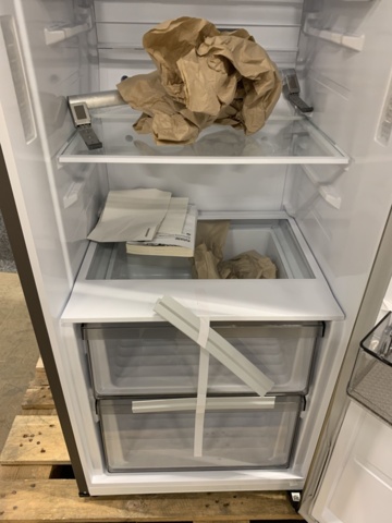 1281826-21 Refrigerator Samsung RR39C7BG7S9