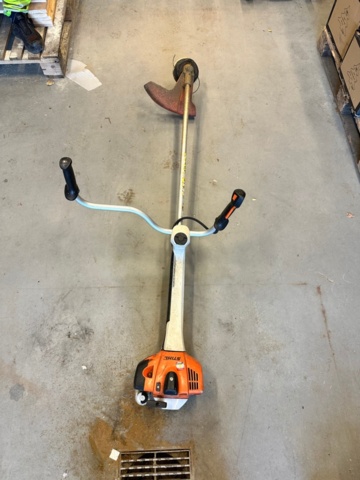 1169374-3 Stihl FS 460 C Trimmer