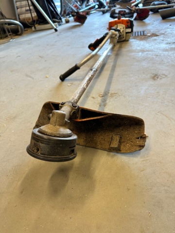 1169373-3 Stihl FS 250 Trimmer