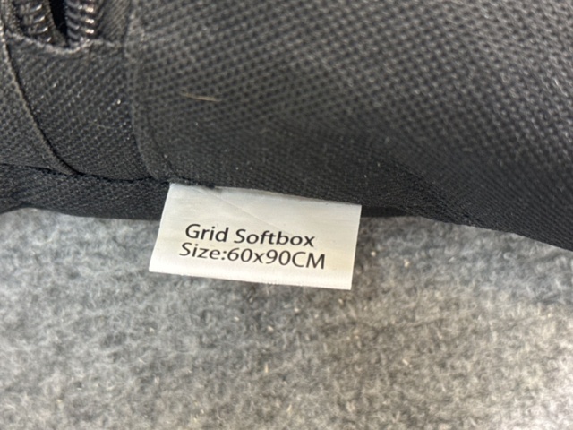 1240590-14 Fotopaket med 4 ljusstativ, 2 kamerastativ, 2 videolampor och 2 softboxar