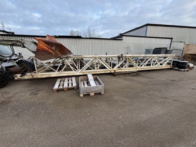1136767-2 Roof trusses metal approx. 40 meters