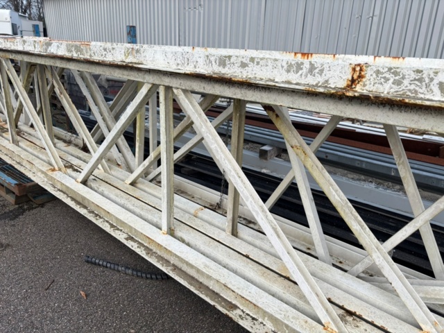 1136767-4 Roof trusses metal approx. 40 meters