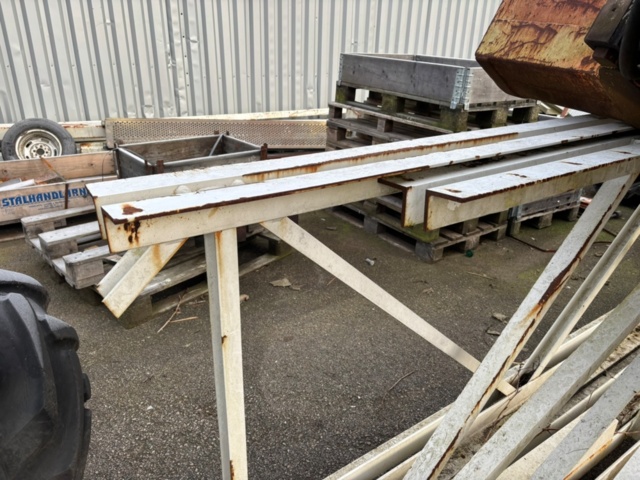 1136767-11 Roof trusses metal approx. 40 meters
