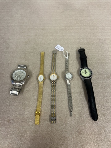 1287544-1 Collection with 5 wristwatches