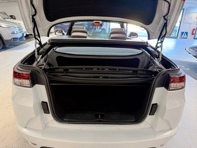 482053-17 Renault Mégane Coupé-Cabriolet 1.9 dCi Manual, 130hp, 2011