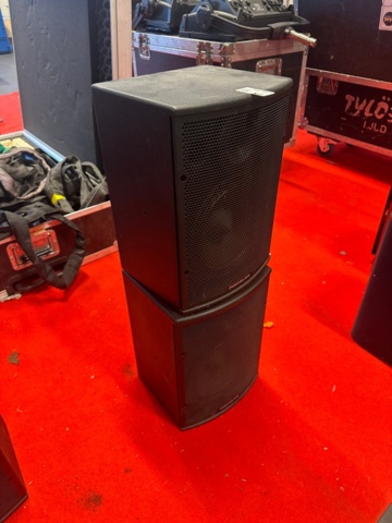 1286789-1 Compact speakers 2 pcs - Funktion-One F81