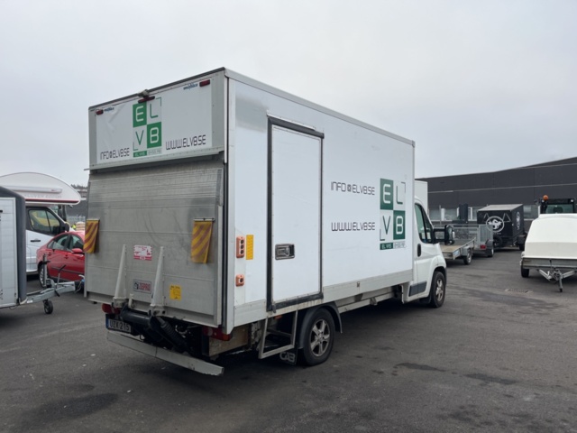 1205595-5 Van Peugeot Boxer Chassis Cab 335 3.0 HDi Manual, 177hp, 2016