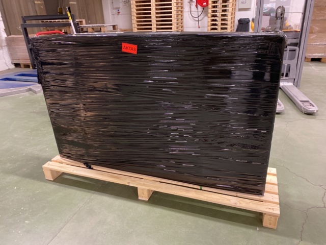 1281759-10 65" Smart 4K QLED TV Andersson QLED6531UHDA