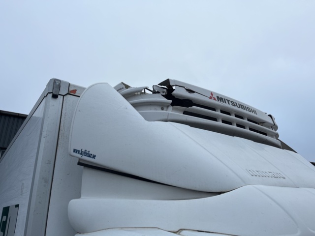 1205595-18 Van Peugeot Boxer Chassis Cab 335 3.0 HDi Manual, 177hp, 2016