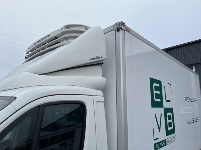 1205595-25 Van Peugeot Boxer Chassis Cab 335 3.0 HDi Manual, 177hp, 2016