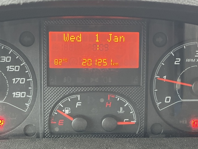 1205595-40 Van Peugeot Boxer Chassis Cab 335 3.0 HDi Manual, 177hp, 2016