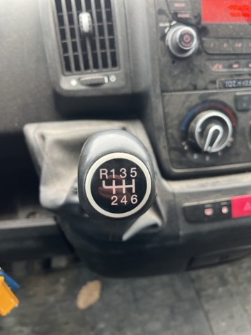 1205595-43 Van Peugeot Boxer Chassis Cab 335 3.0 HDi Manual, 177hp, 2016