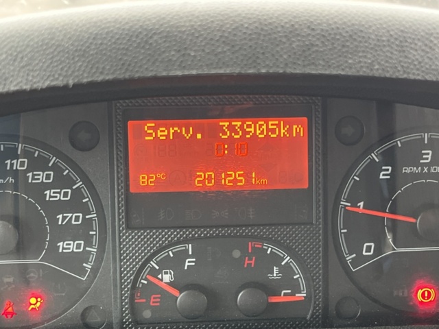 1205595-41 Van Peugeot Boxer Chassis Cab 335 3.0 HDi Manual, 177hp, 2016