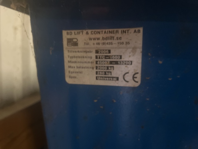 1277901-2 Tipper container BD Lift TTC-1600 -2006