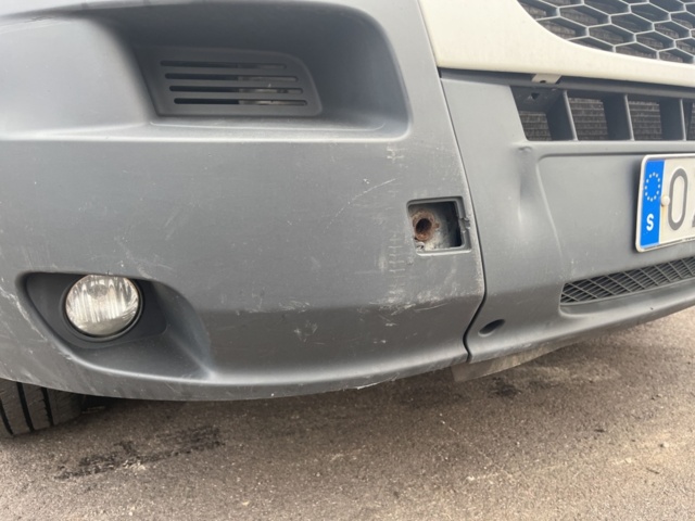 1205594-16 Van Peugeot Boxer Chassis Cab 335 2.2 HDi Manual, 150hp, 2013