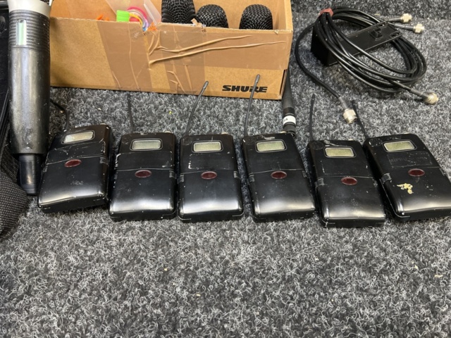 1288310-13 MIPRO ACT-707 (4 pcs) + 6 pcs beltpack + 2 microphones