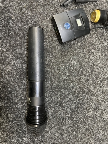 1288303-6 AKG SR4000 Stationary Receiver (3 pcs) + PT4500 + microphone HT4000 + AKG C 535 WL1