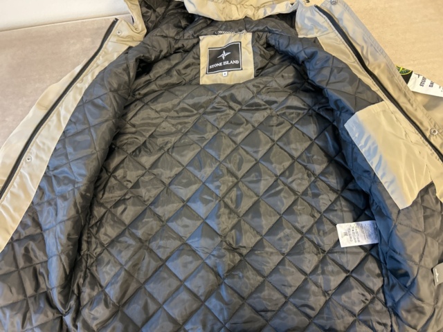 1267835-7 Jacket Stone Island David-OVD (Medium)