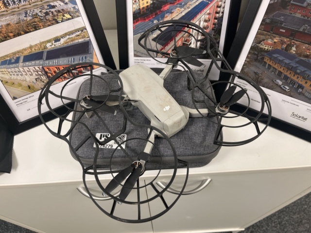 1274279-5 Drönare DJI Mavic