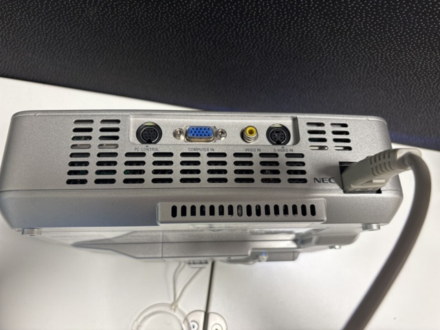 1290294-3 Projector NEC NP50G