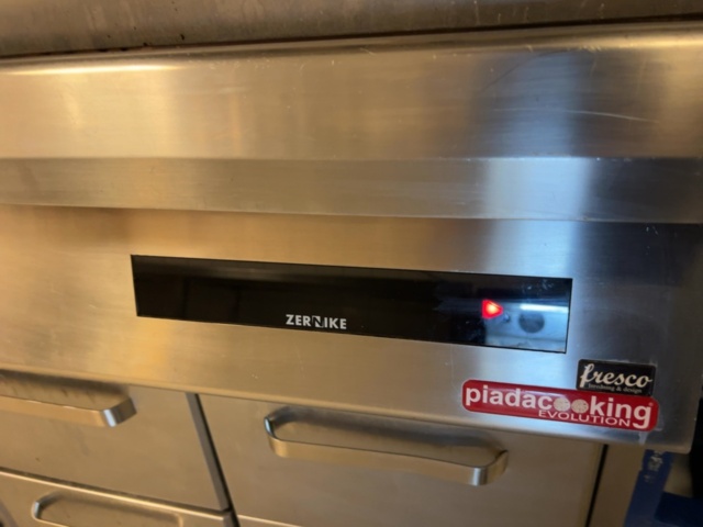 1277923-3 Roasting table - Zernike Piadacooking Evolution